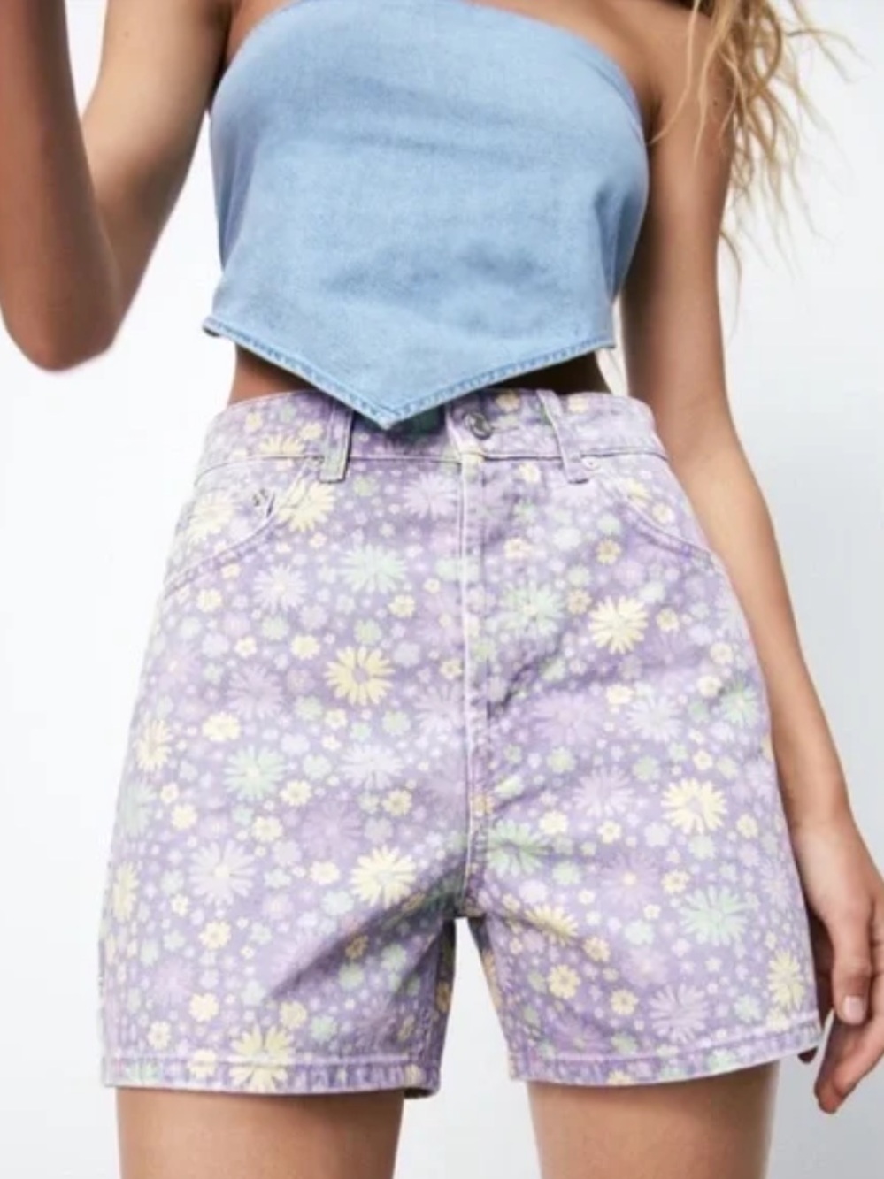 Zara High Waisted Button Fly Lavender Floral Print Shorts
